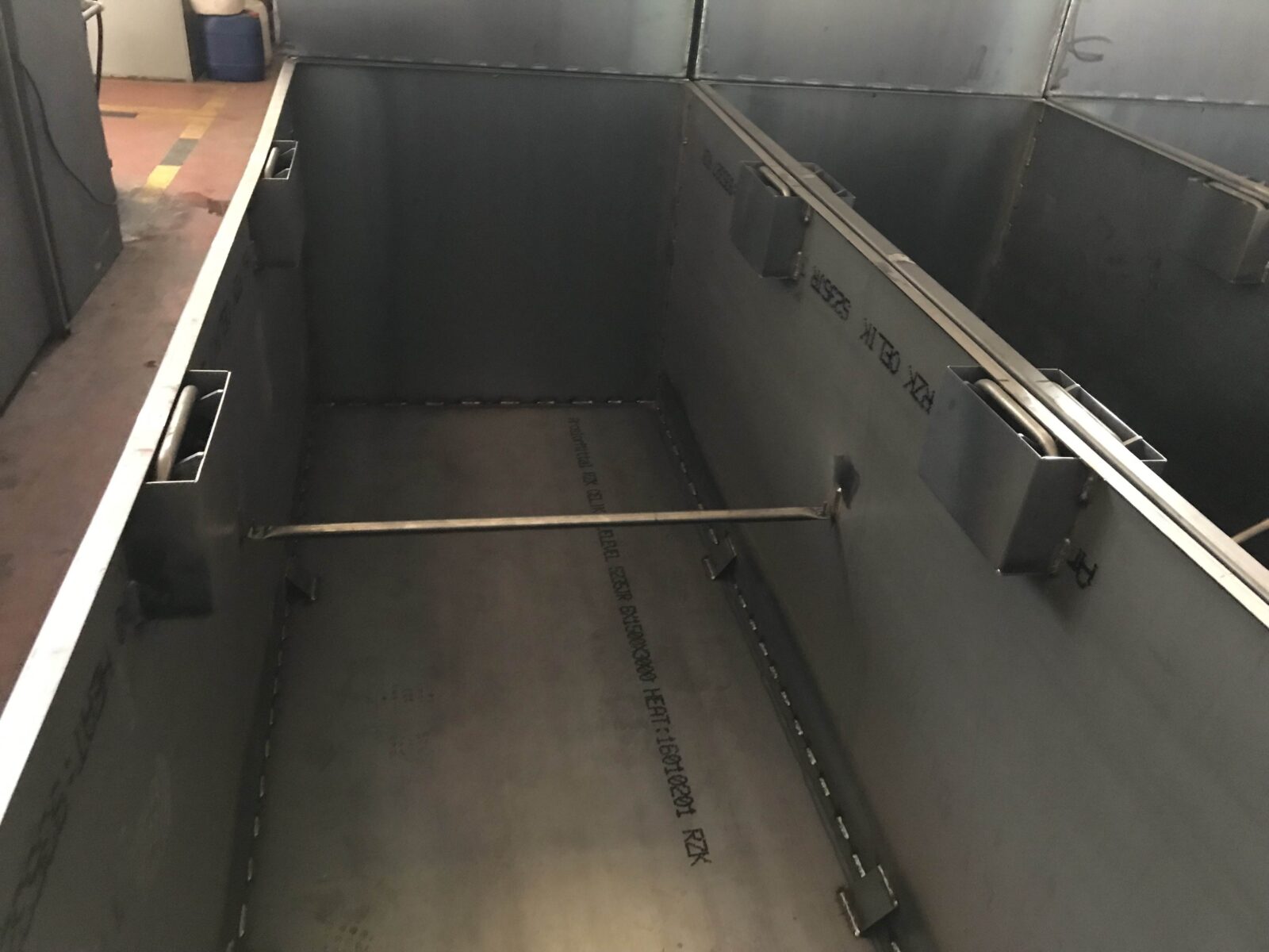 NUCLEAR WASTE BOX (2 m3) – H.M.B Industrial Ltd.